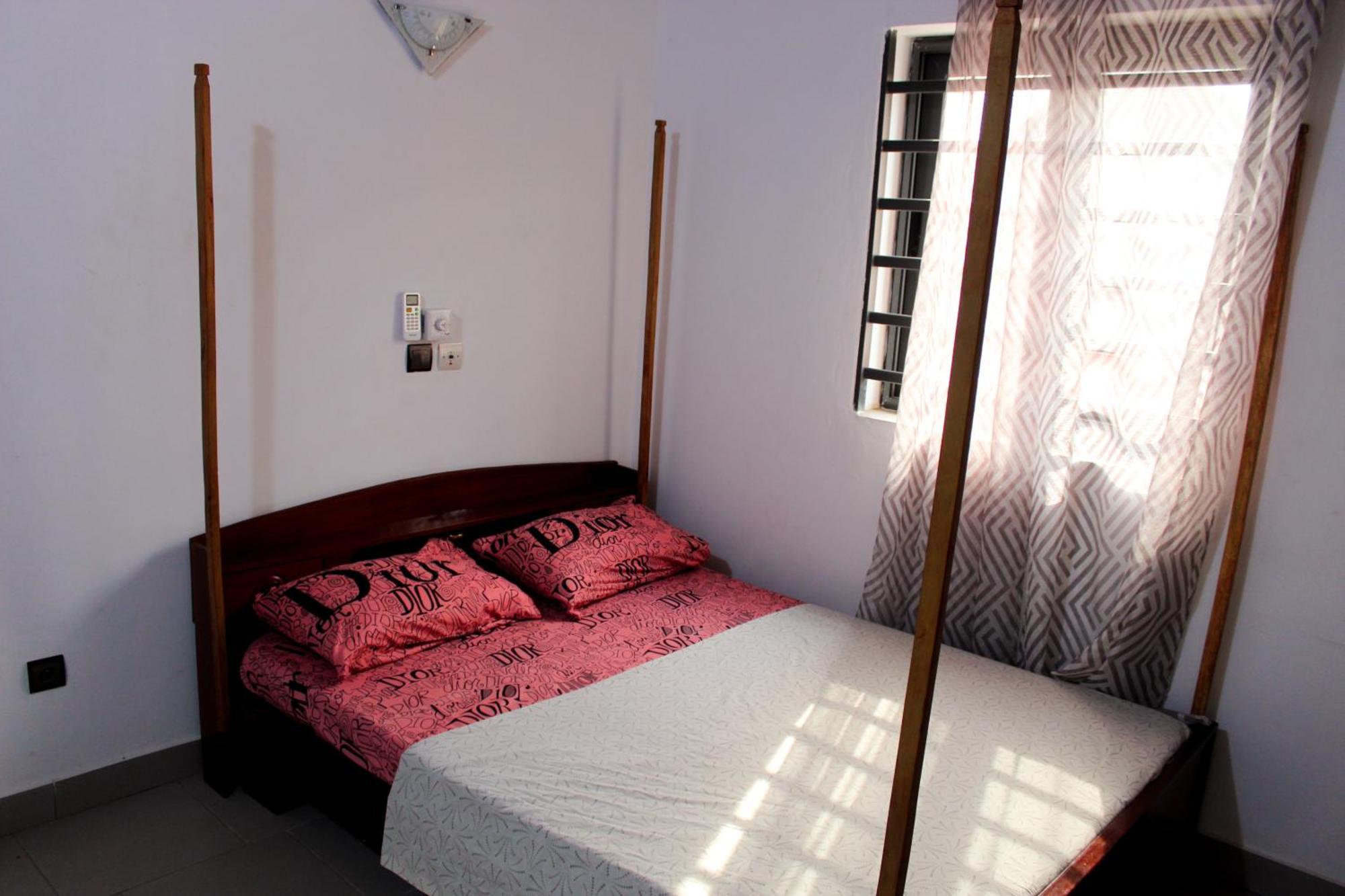 Les Residences Soha Cotonou Esterno foto